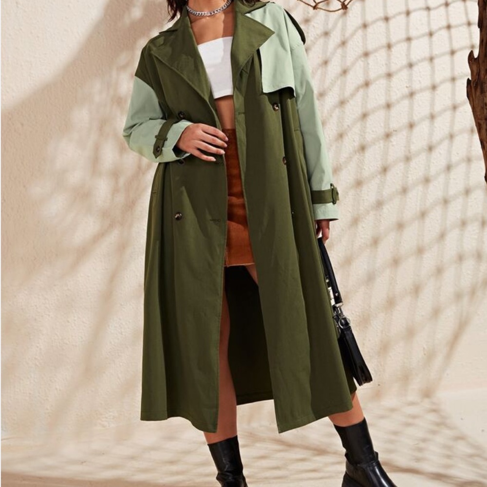 Nice Trench coat